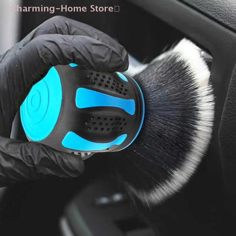 Small Multi-Purpose Detailing Brush